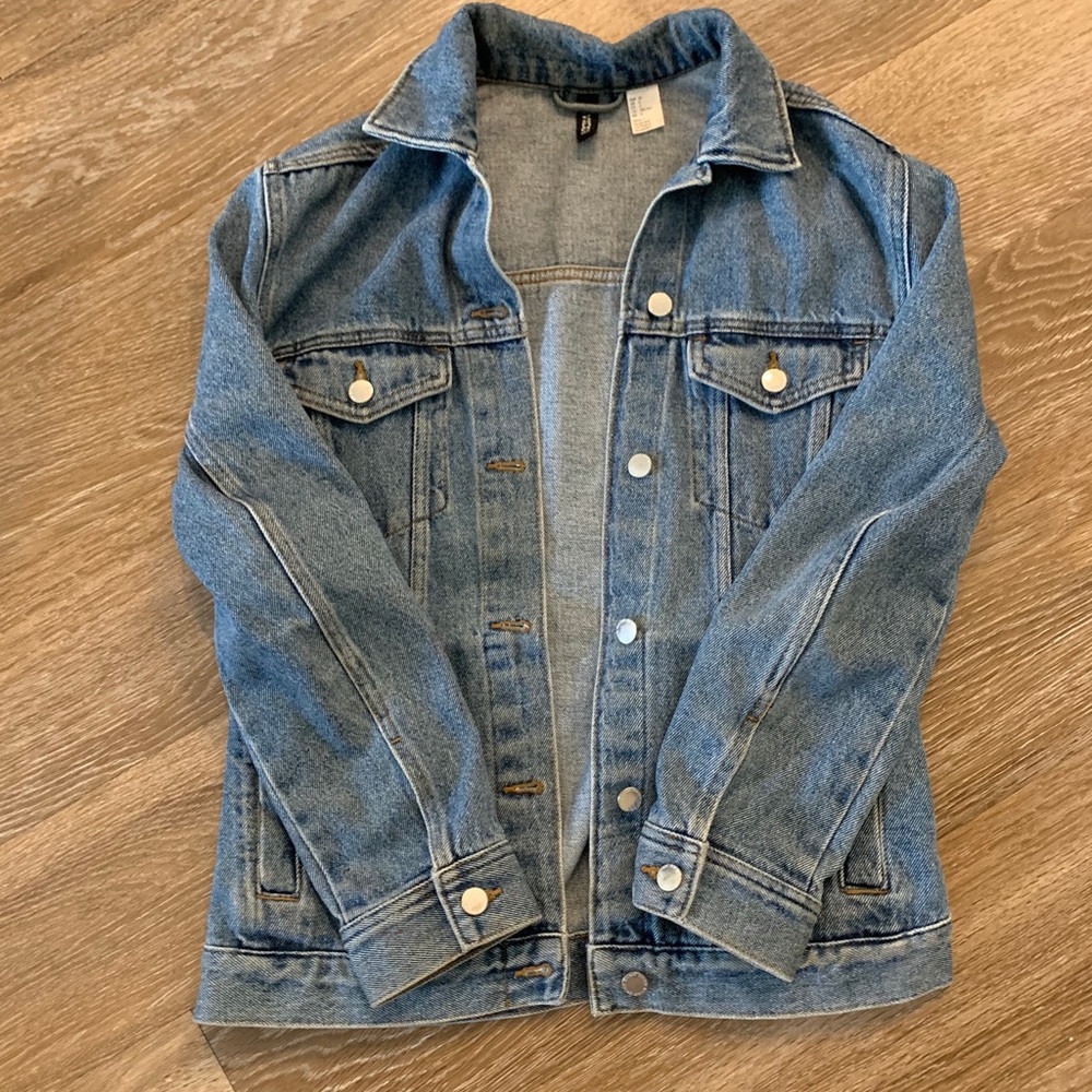 Oversized denim jacket